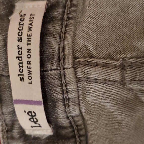 Lee Slender Secret Lower On The Waist Women's Gray Jeans - Size 16 Short - Picture 7 of 8